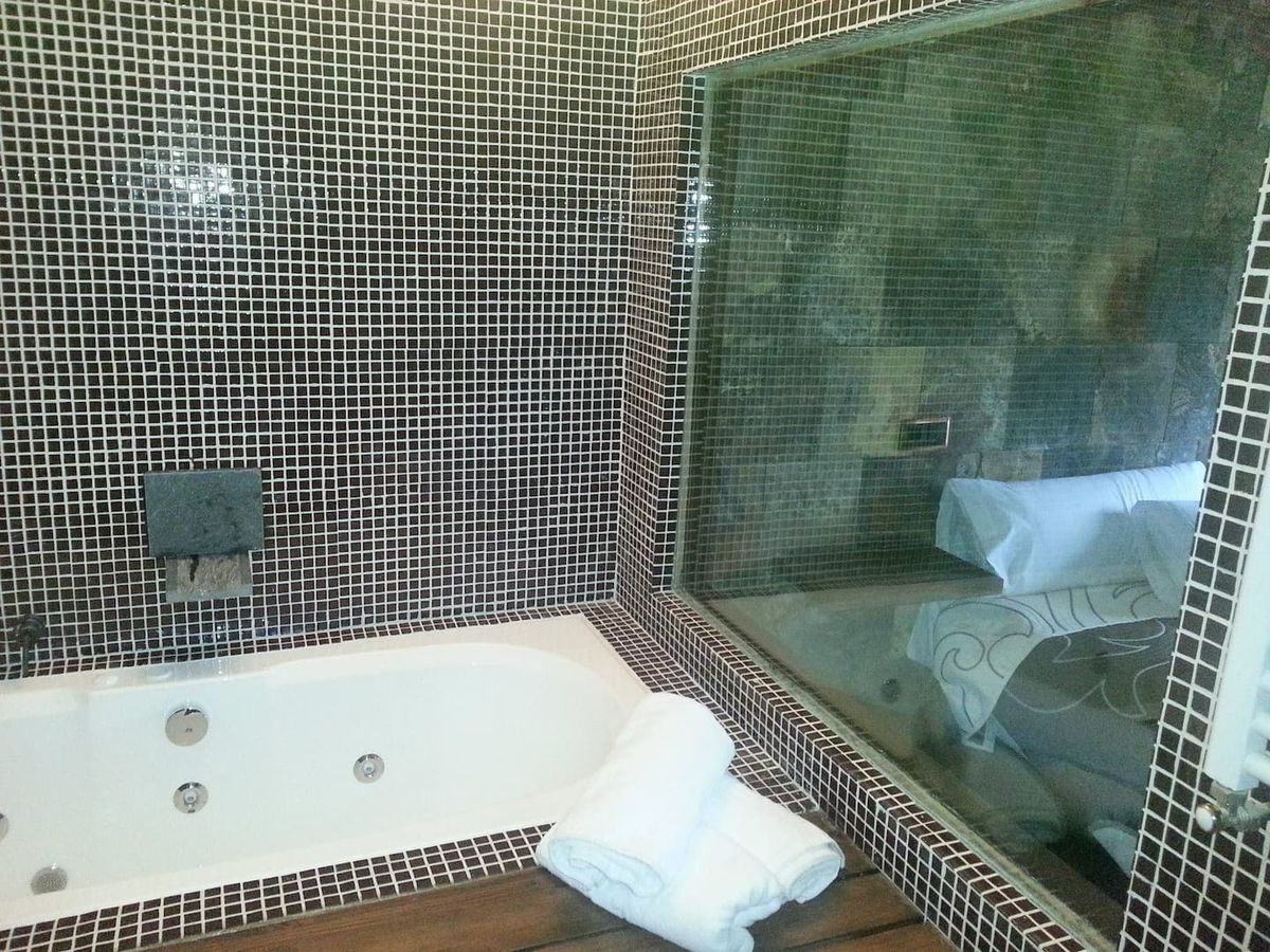 Jacuzzi